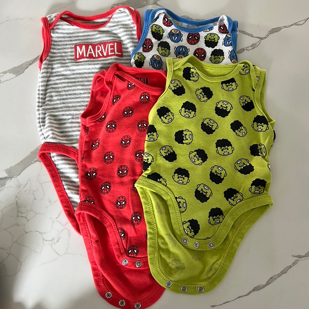 MARVEL ONSIES